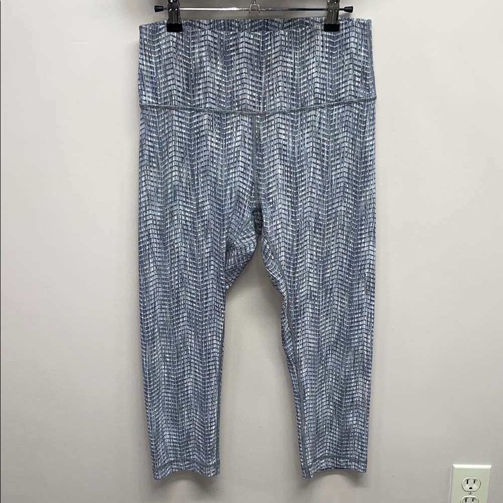 Lululemon Wonder Under Crop Hi Rise Luon Arrow Jacquard Battleship Silver 10